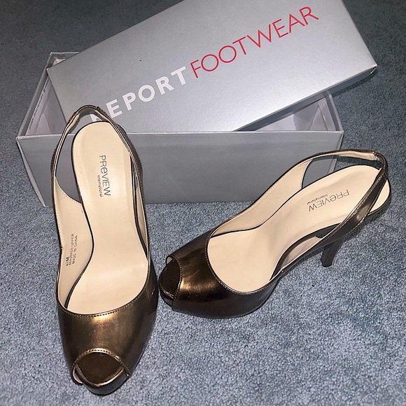 Patent bronze 3inch sling back open toe platform stiletto style heels. - Picture 1 of 3